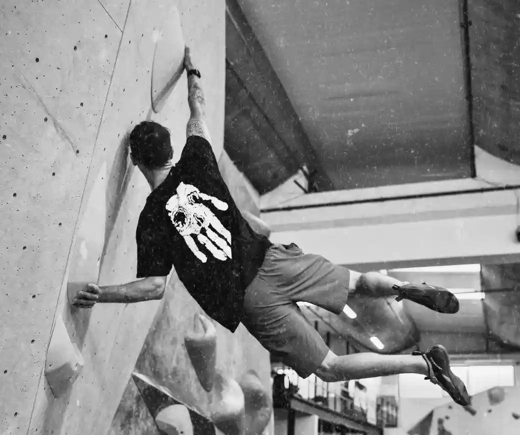 Project Send Tee + Chalk